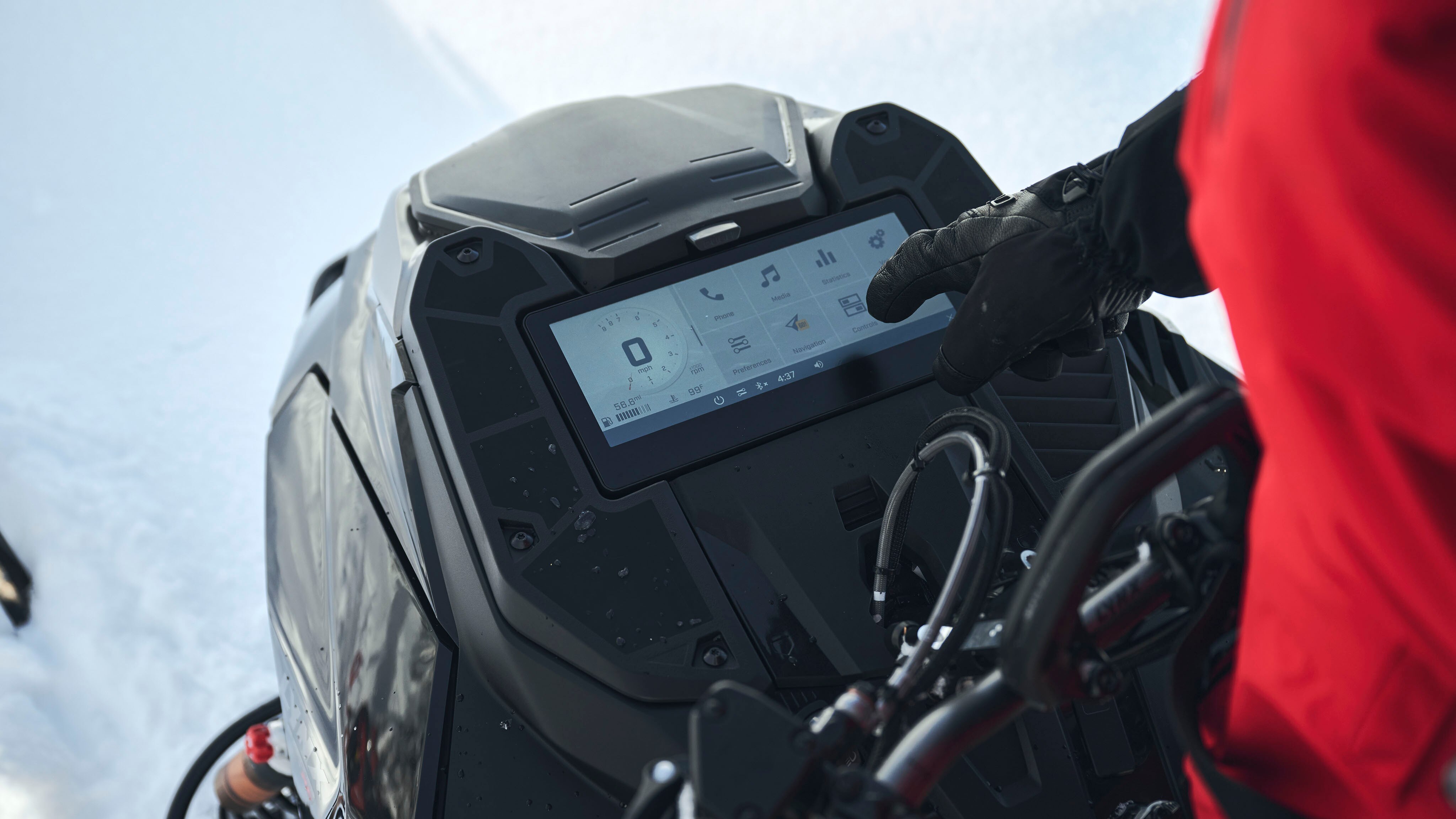 10.25" touchscreen display on Lynx Shredder snowmobile